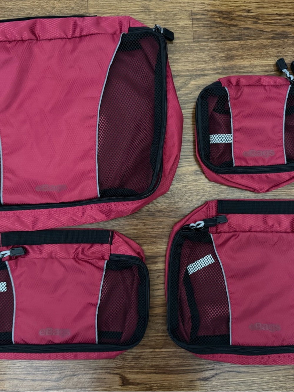 NWOT eBags Travel Packing Cubes 4 pc Red Raspberry Organizer